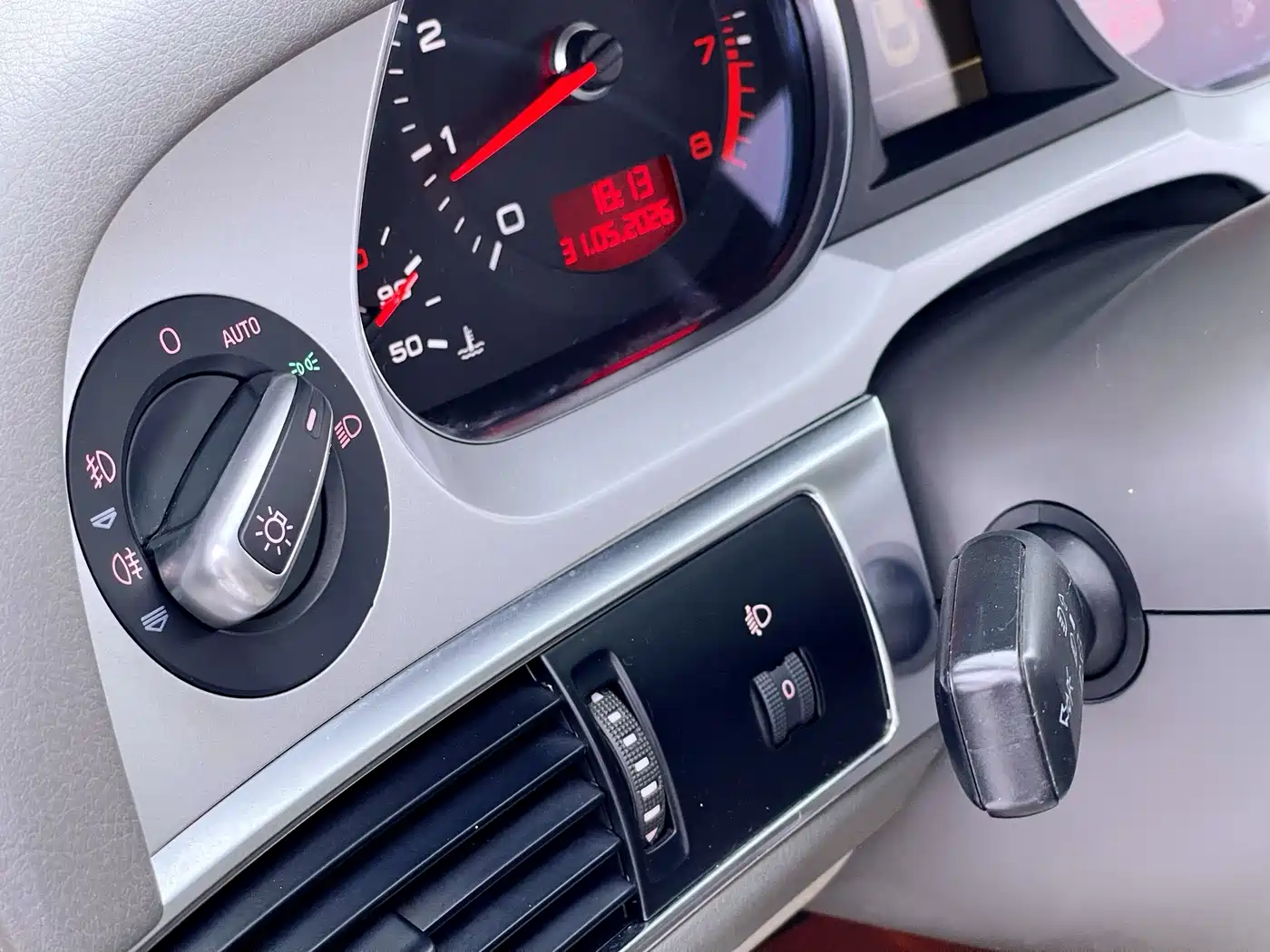 Фото 35 - Audi A6L