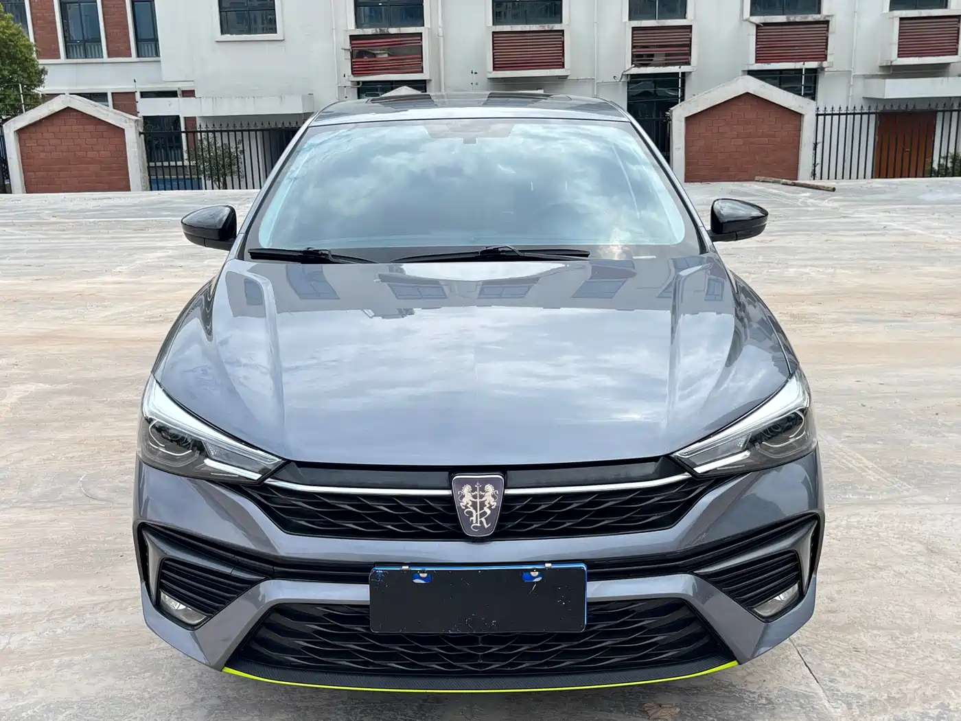 ROEWE I5