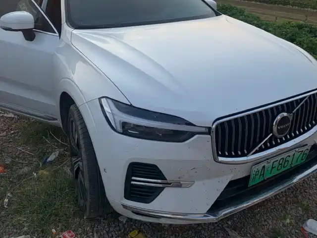 volvo xc60-plug-in-hybrid