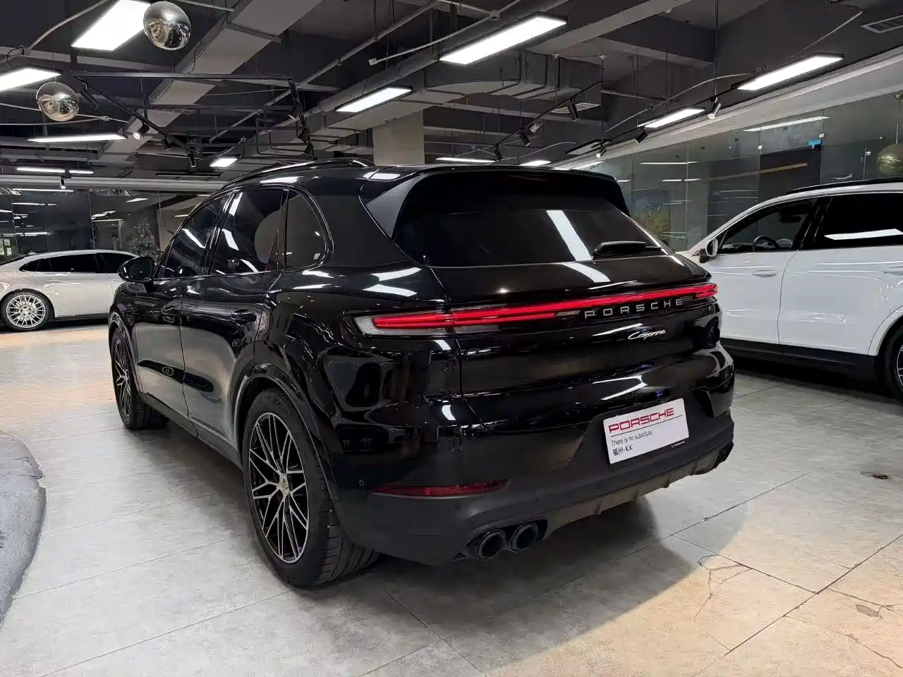 صورة 7 - Porsche Cayenne
