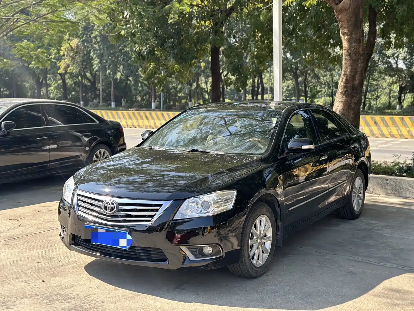 Toyota Camry 2009 Model 240G Luxury Edition