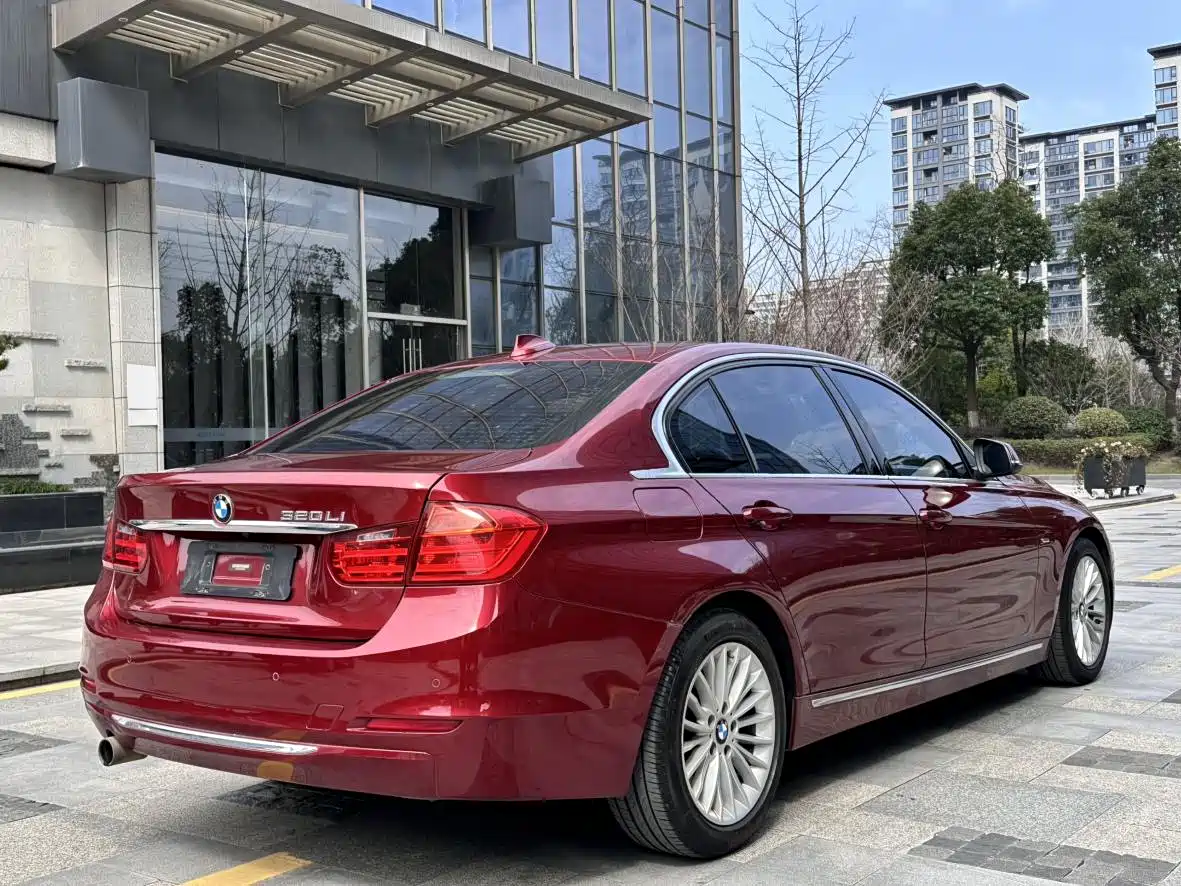 BMW 3 Series 2015 320Li Super Joy Luxury Design Package фото 4