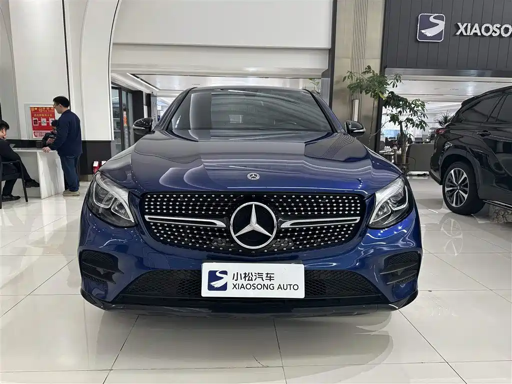 Mercedes-Benz GLC Coupe 2018 GLC 200 4MATIC Coupe SUV фото 3