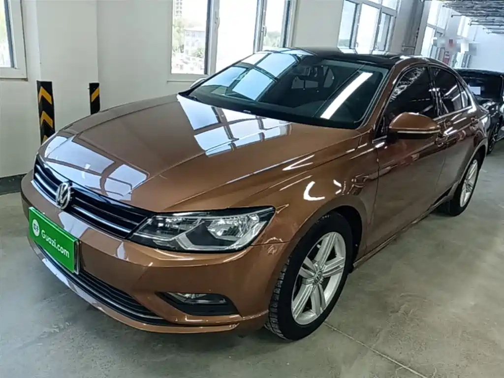 Volkswagen Lamando 2018 280TSI DSG Comfort Edition фото 2