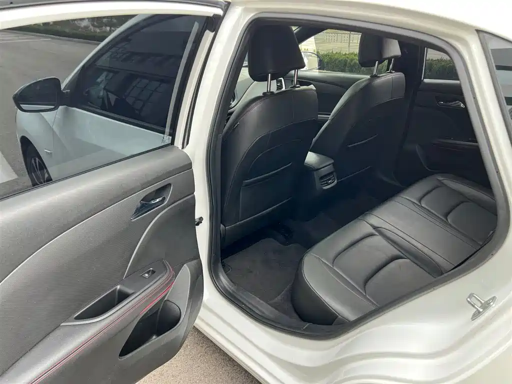 Chevrolet Monza 2020 Mild Hybrid RS 330T Automatic Smooth Edition фото 7