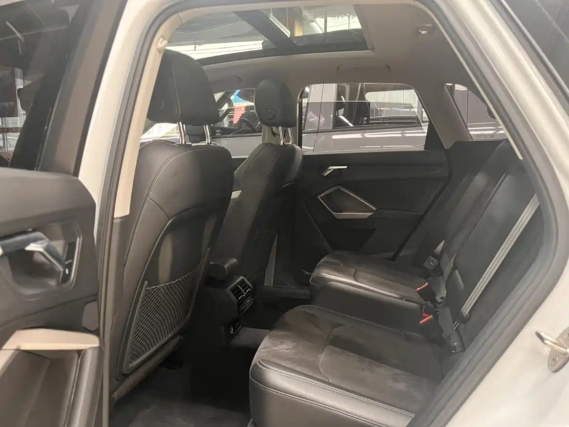 Audi Q3 2021 35 TFSI Fashion Sport фото 12