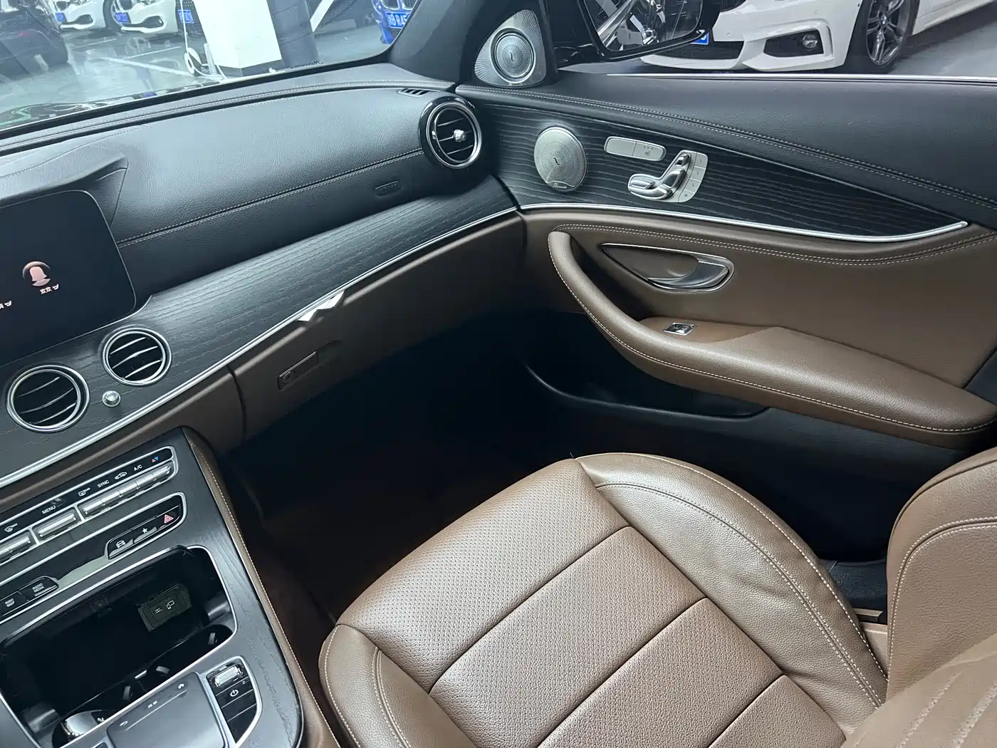 Mercedes-Benz E-Class 2021 E 300 L Fashion фото 9