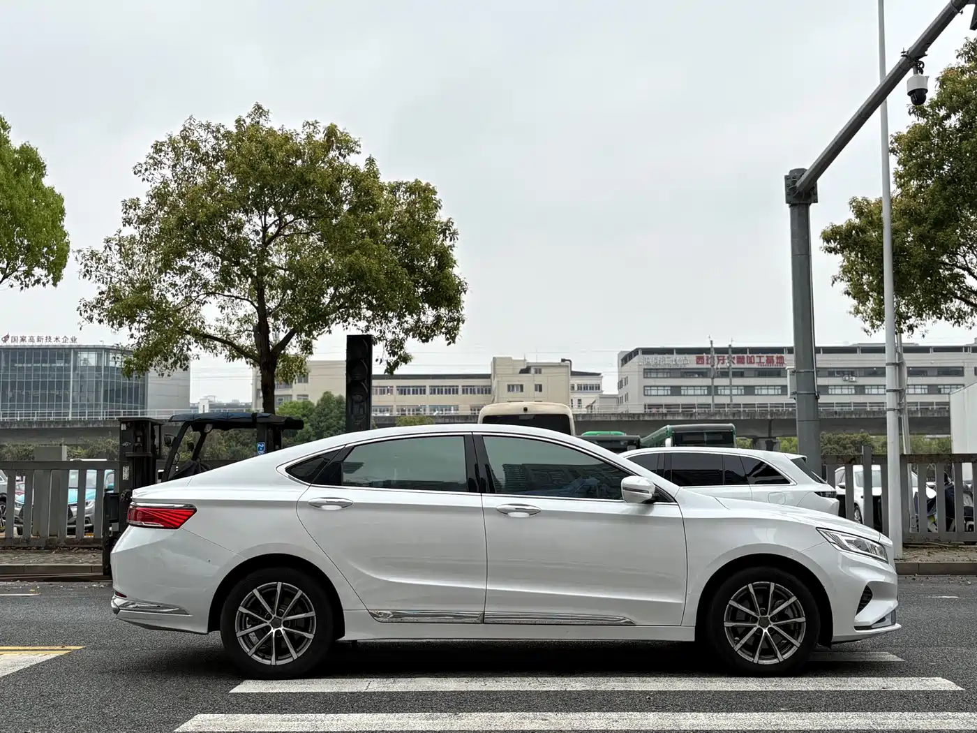 GEELY AUTOMOBILE BORUI