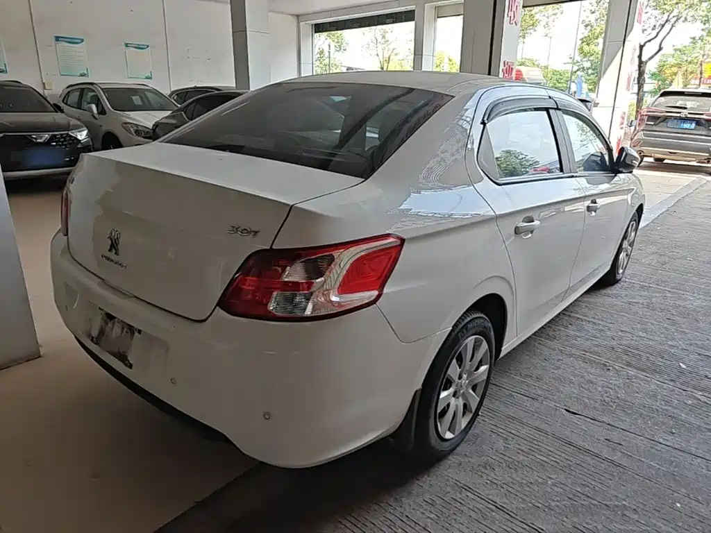 Peugeot 301 2016 2016 1.6L Auto Comfort Edition