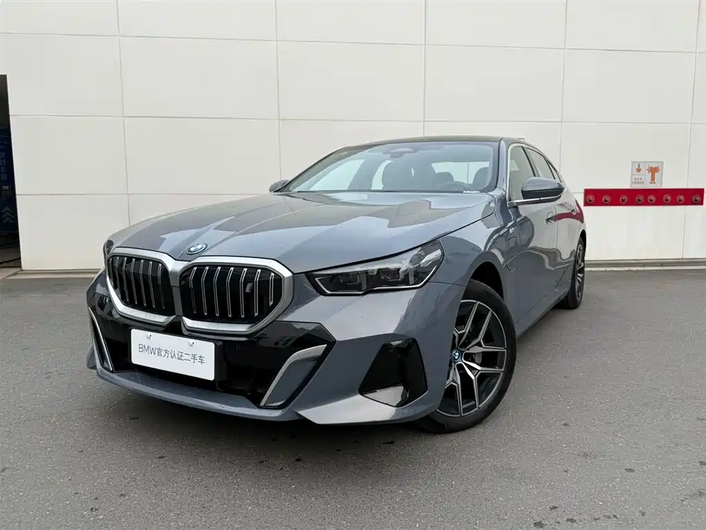 BMW i5 2024 eDrive 35L Premium Model M Sport Package