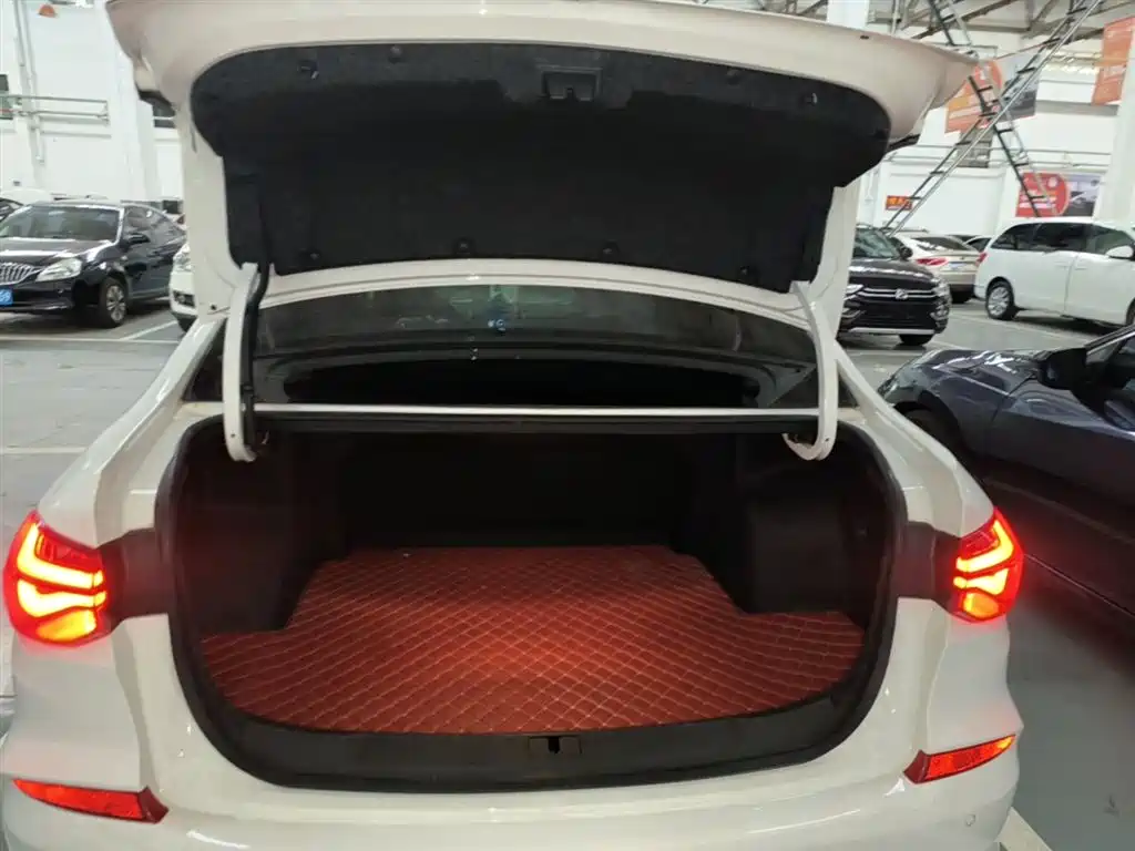 Chevrolet Monza 2020 Mild Hybrid Redline 320T Dual-Clutch Refreshing Edition фото 19