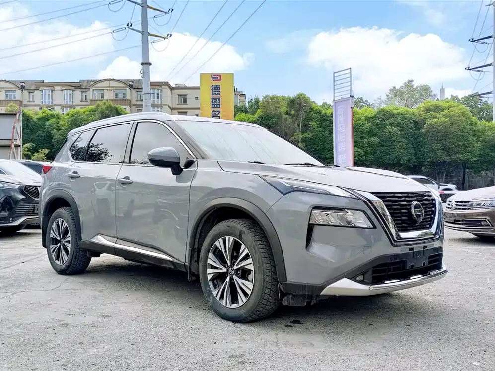 Фото 3 - Nissan X-Trail