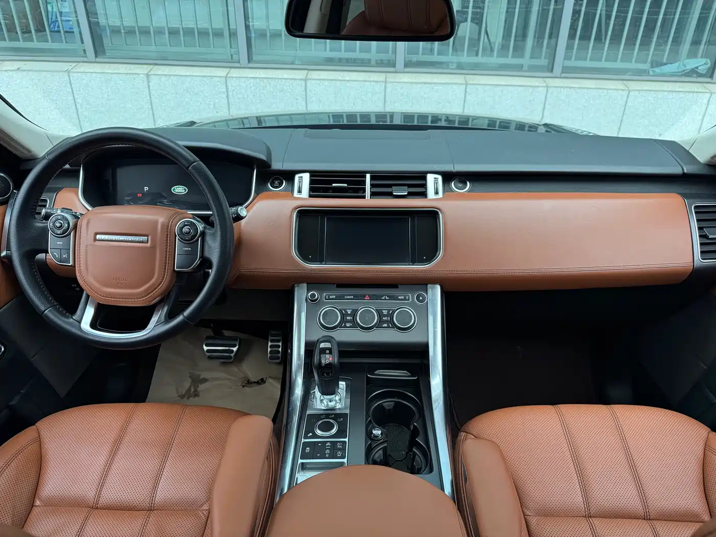 Land Rover Range Rover Sport 2014 3.0 SC V6 HSE DYNAMIC фото 17