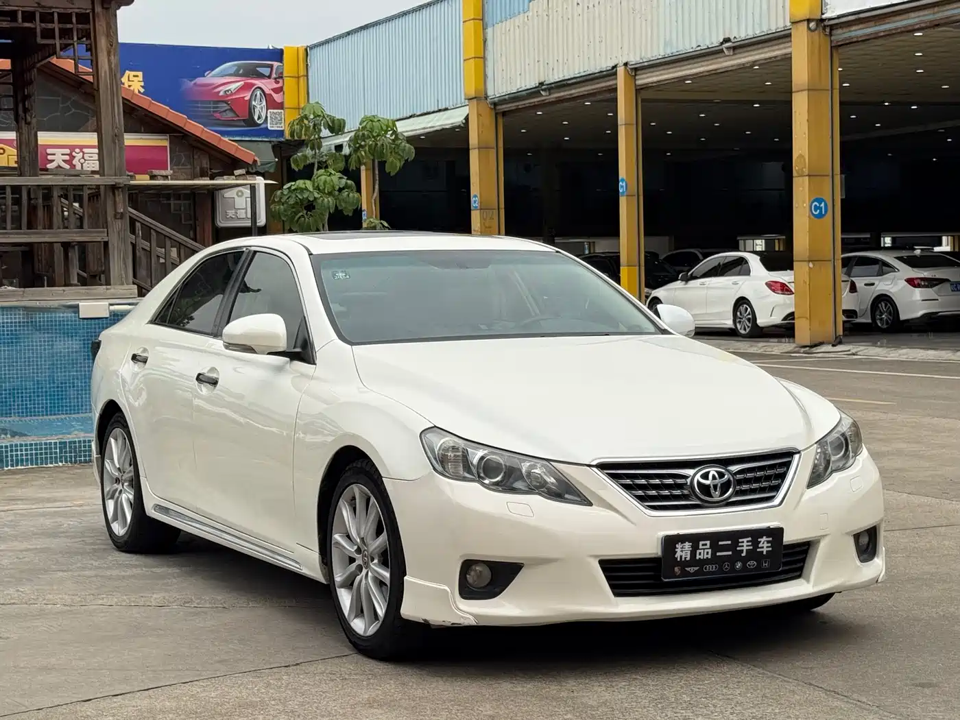 Toyota Reiz 2010 2.5V Style Elite Edition фото 3