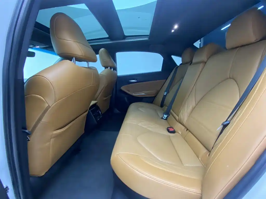 Toyota Avalon 2023 Hybrid 2.5L XLE Premium Edition фото 19