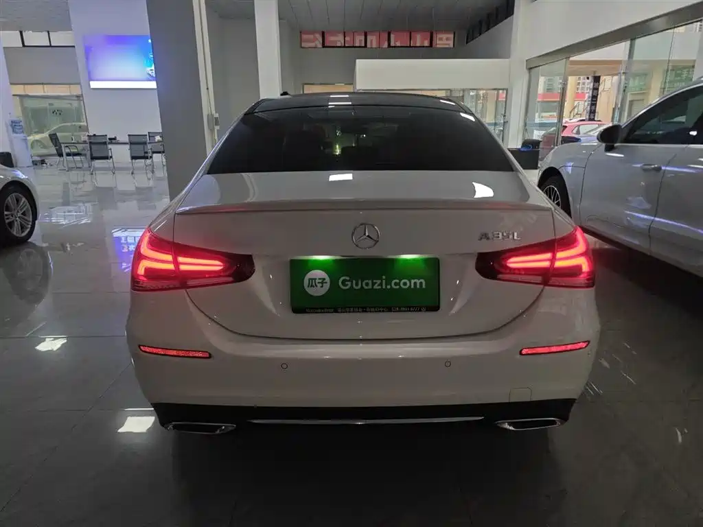 Mercedes-Benz A-Class 2020 A 200 L фото 6