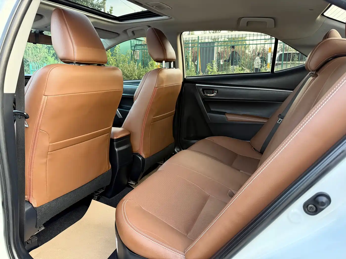 Toyota Levin Twin Engine E+ 2019 2019 1.8PH V E-CVT Luxury Edition