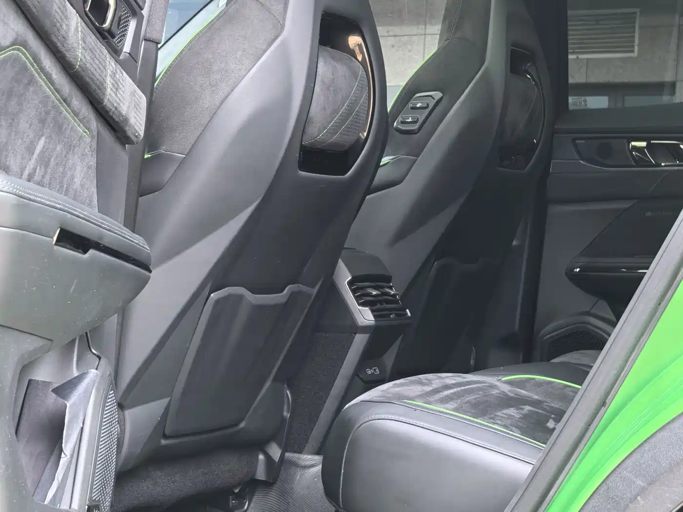Lynk & Co 05 2022 Model 05+ 2.0TD Automatic Performance Package фото 20