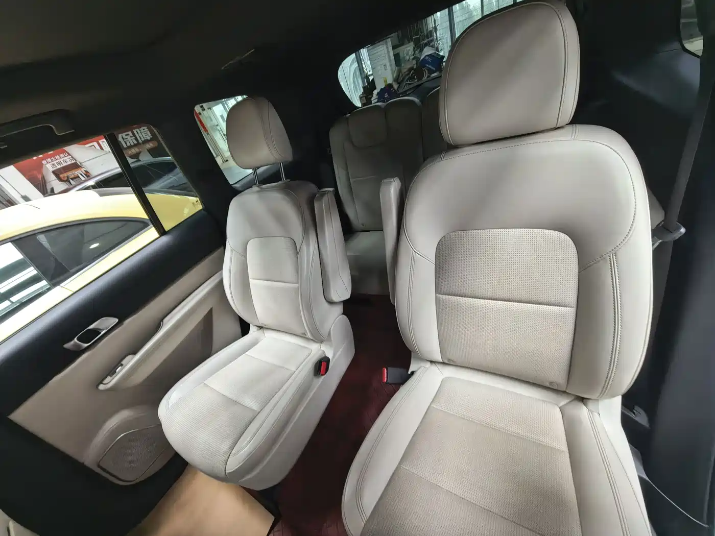 Фото 8 - Li Auto Li ONE