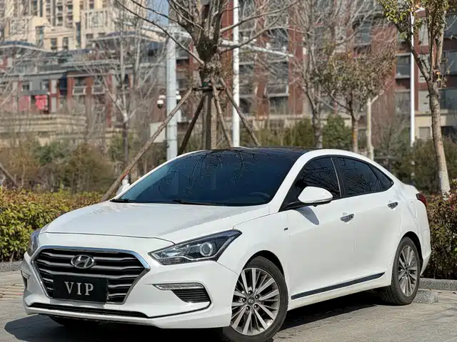 HYUNDAI NAME PICTURE