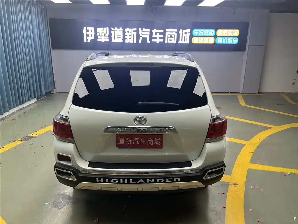 Toyota Highlander 2012 3.5L 4WD 7-Seater Elite Edition фото 8