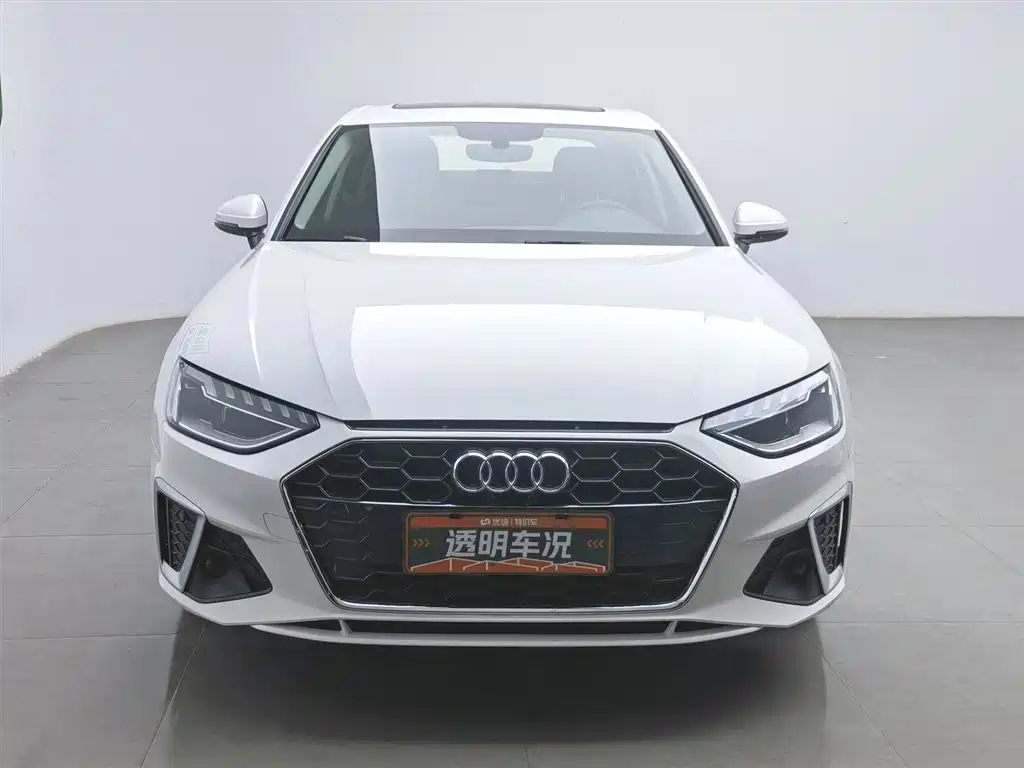 Audi A4L 2020 40 TFSI Luxury Dynamic фото 3