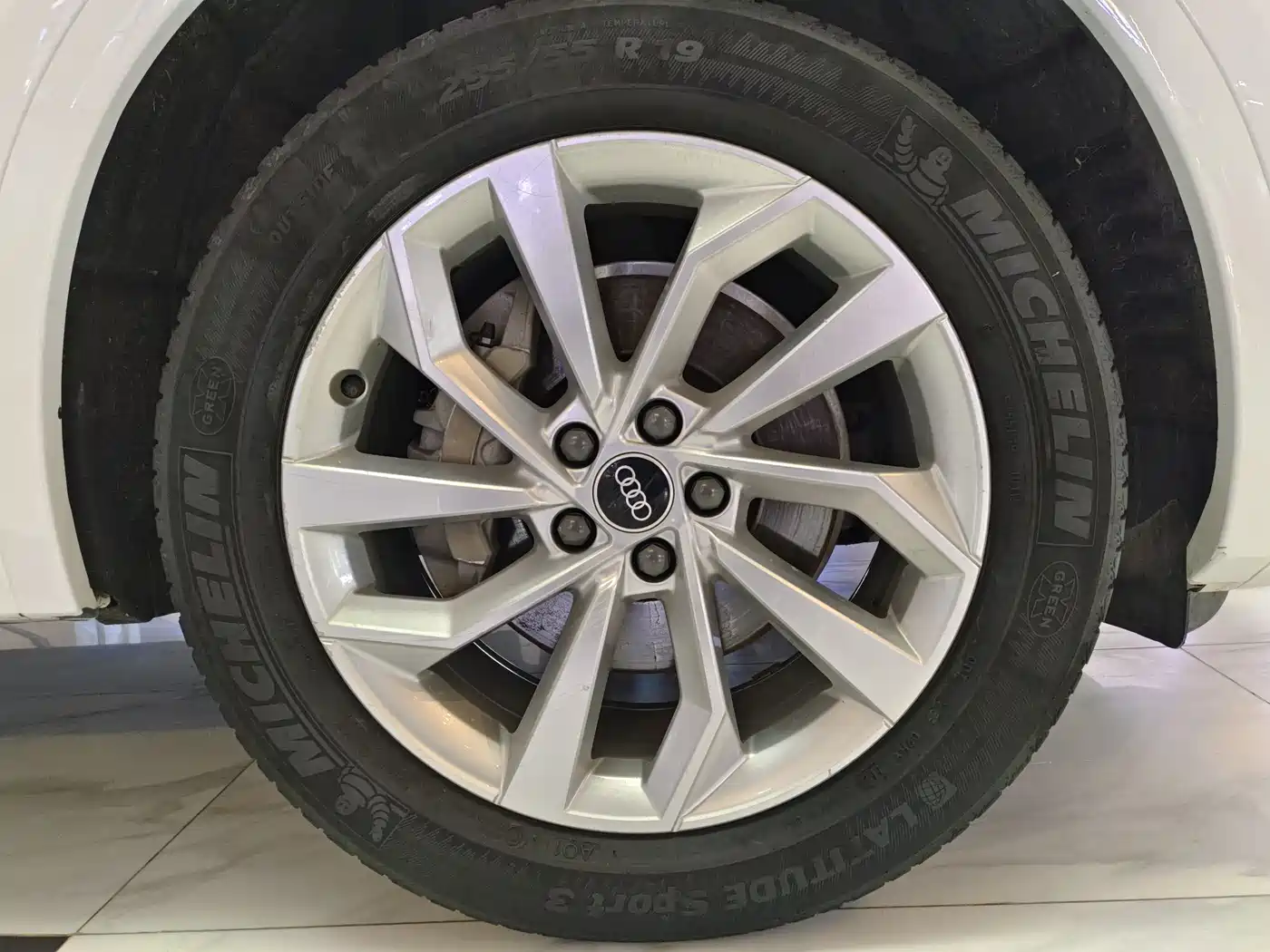 Audi Q5L 2022 40T Luxury Dynamic фото 22