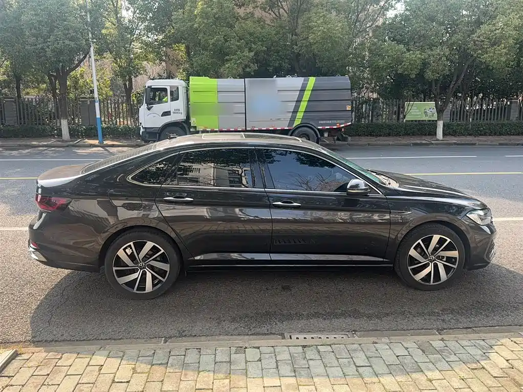 Volkswagen Sagitar 2025 300TSI DSG Excellence Edition фото 14