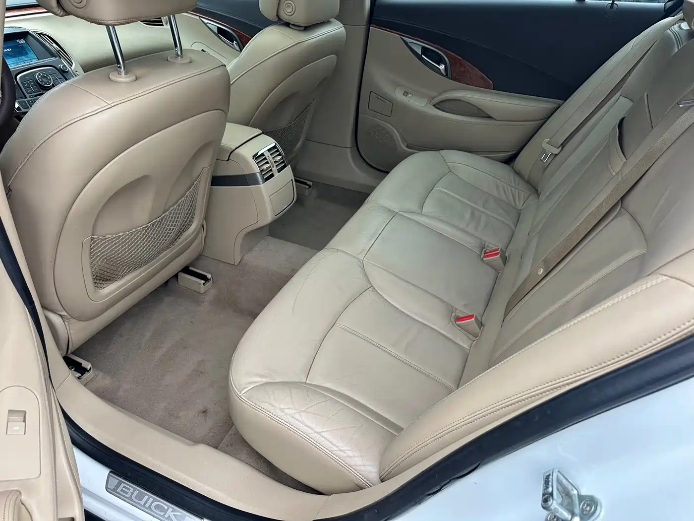 Фото 6 - Buick LaCrosse