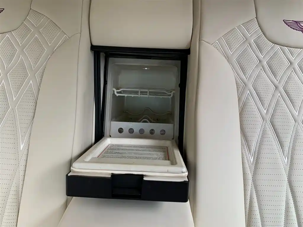 Bentley Flying Spur 2010 2010 6.0T 5-seater Version
