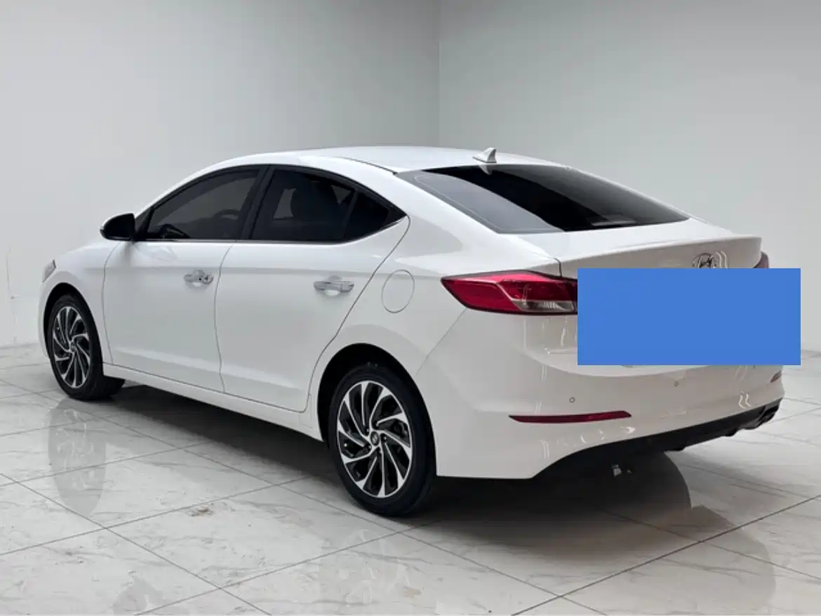 Hyundai Elantra 2019 1.4T Dual-clutch XuanDong·Vitality Type фото 2