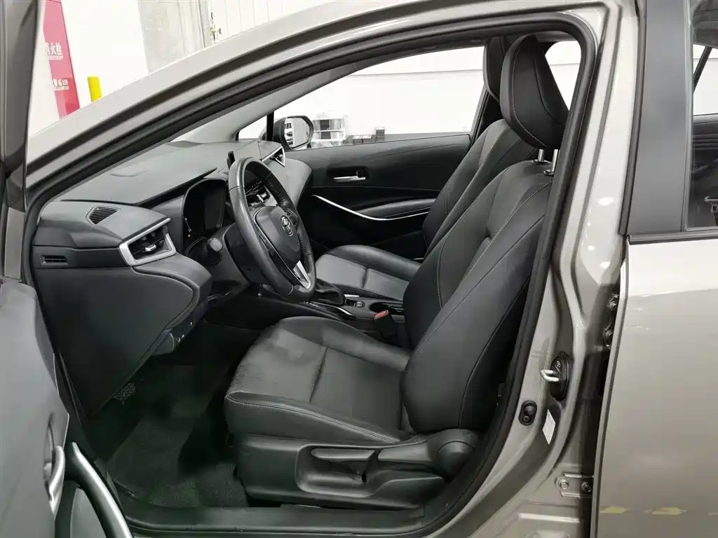 Toyota Corolla 2024 Model 1.8L Smart Hybrid Elite Edition фото 10
