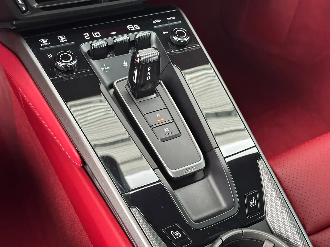 Porsche 911 2023 Carrera 3.0T фото 9