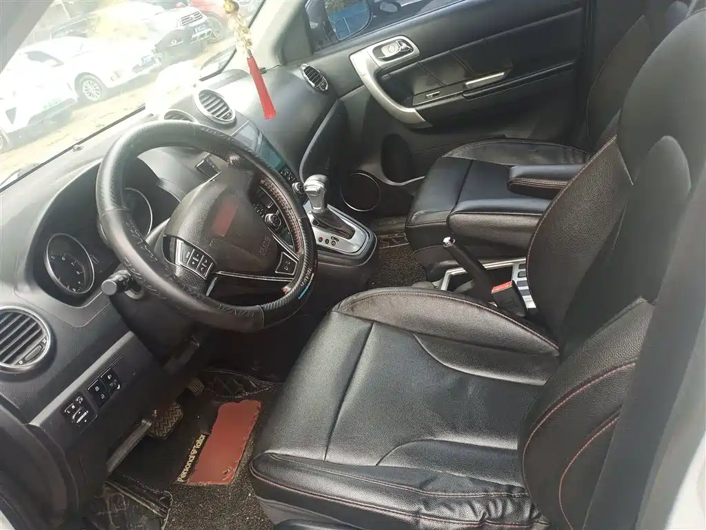 Haval H6 2013 Upgrade 2.4L Automatic 2WD Elite фото 15