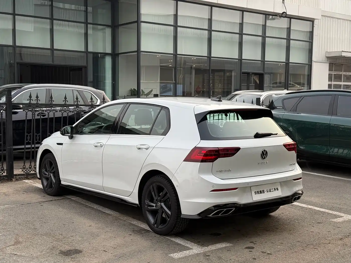 Volkswagen Golf 2025 2024 280TSI DSG R-Line 50th Anniversary Edition
