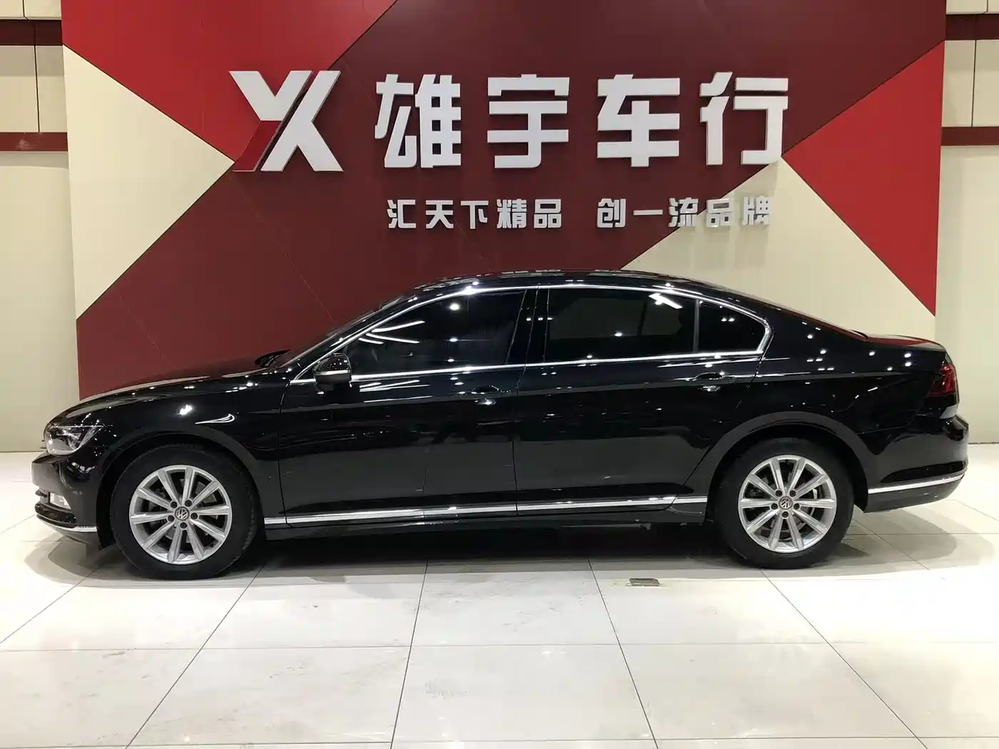 Volkswagen Magotan 2018 330TSI DSG Leading фото 3