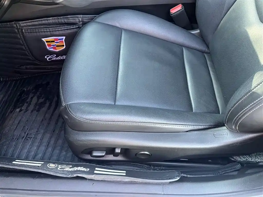 Cadillac CT5 2024 28T Luxury Model Pro фото 4