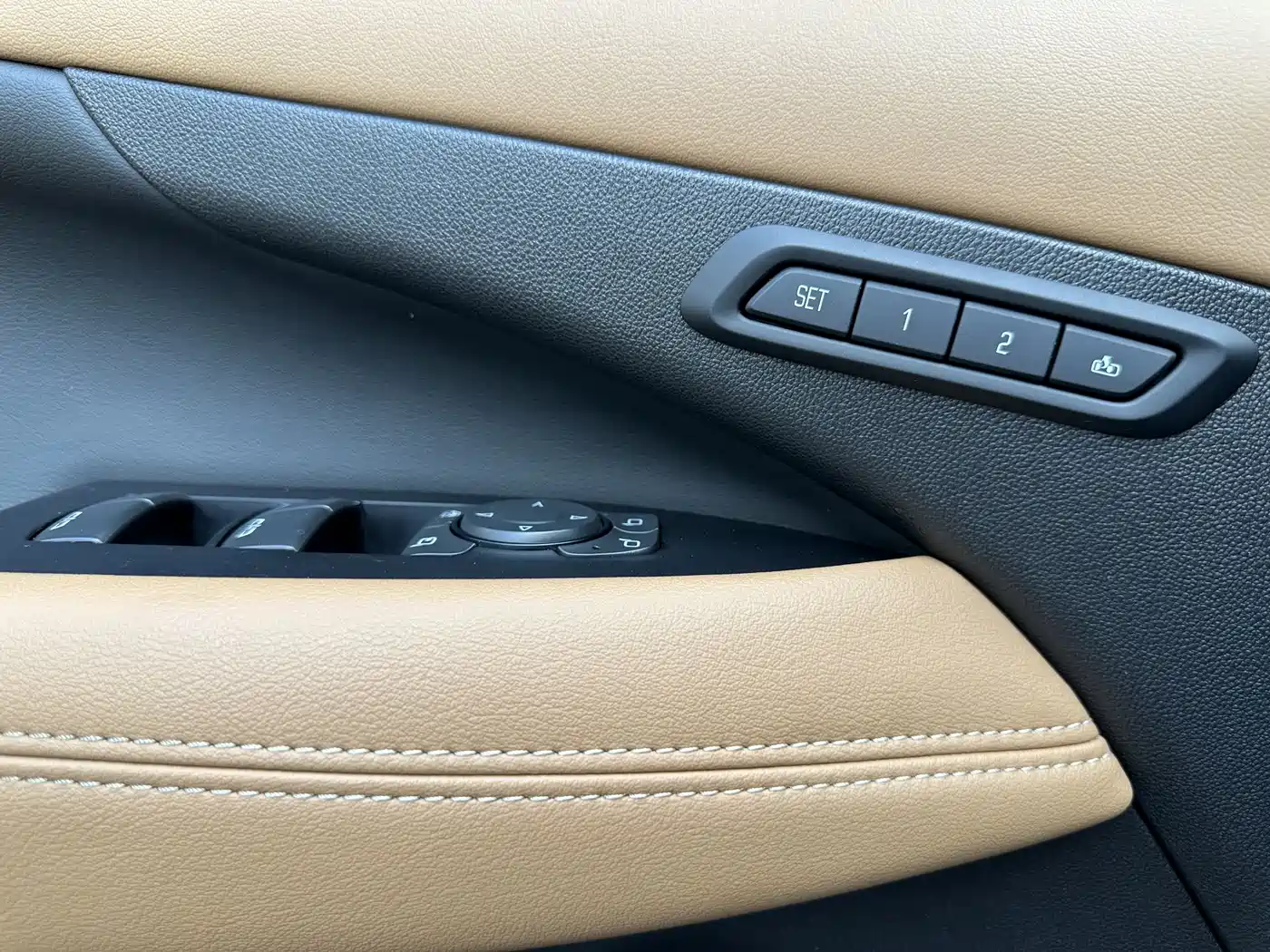 Buick LaCrosse 2016 28T Flagship фото 21