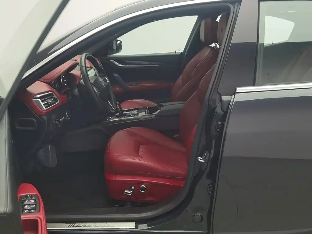Maserati Ghibli 2023 2022 2.0T GT Edge Edition