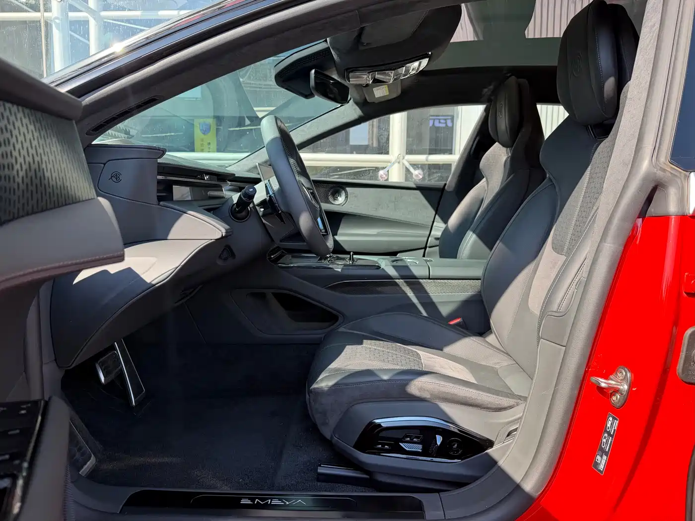 LOTUS SPORTS CAR EMEYA FLOWERS