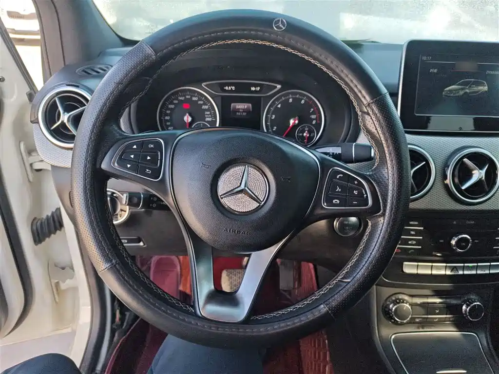 Mercedes-Benz B-Class 2017 B 200 Dynamic фото 7