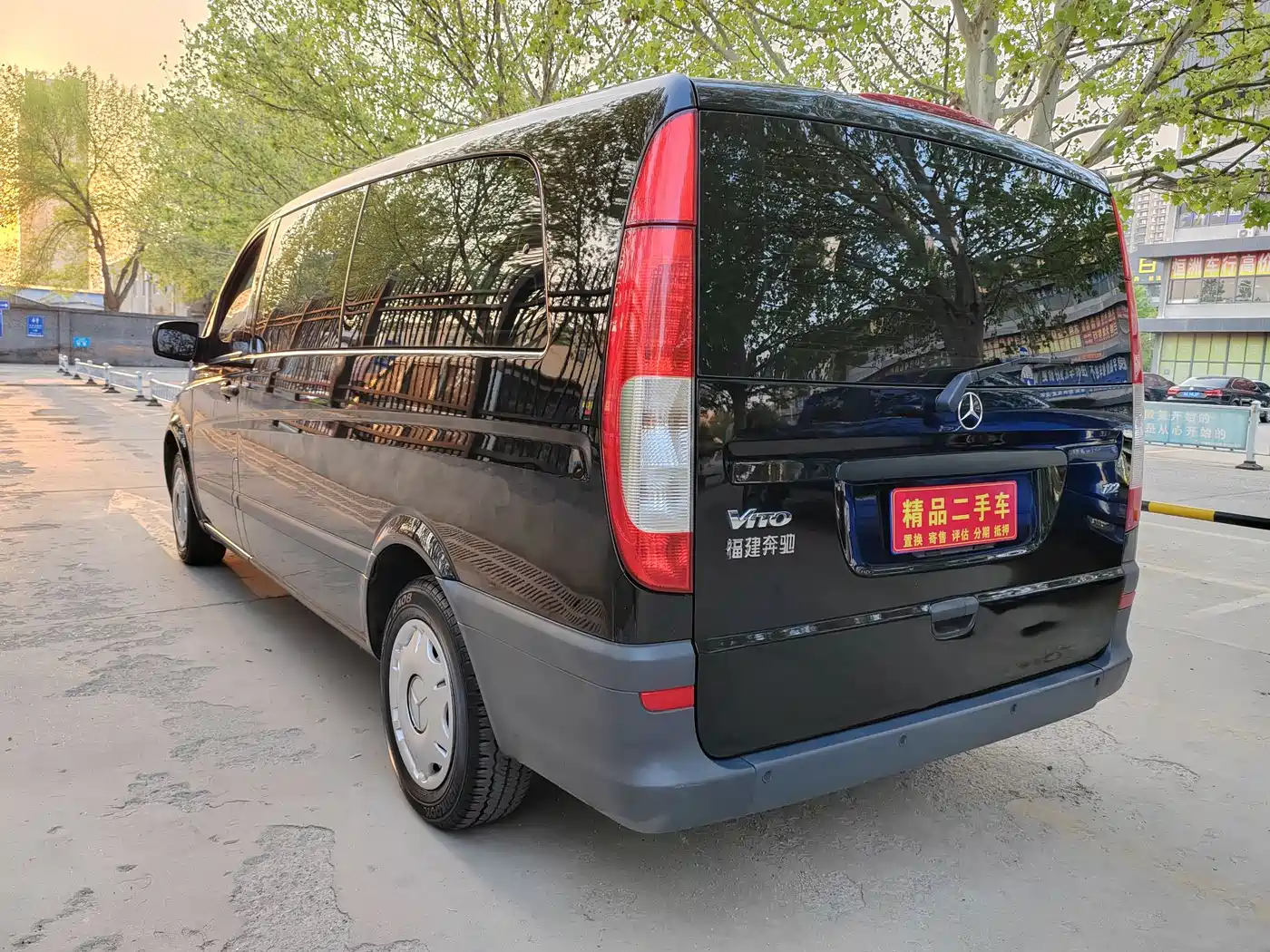 Mercedes-Benz Vito 2013 Model 3.0L Elite Edition фото 6