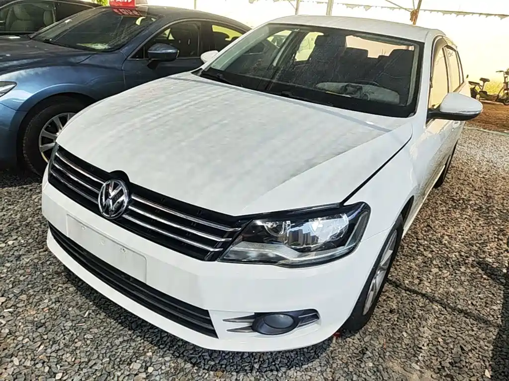 Volkswagen Bora 2015 Quality Edition 1.6L Automatic Fashion фото 2