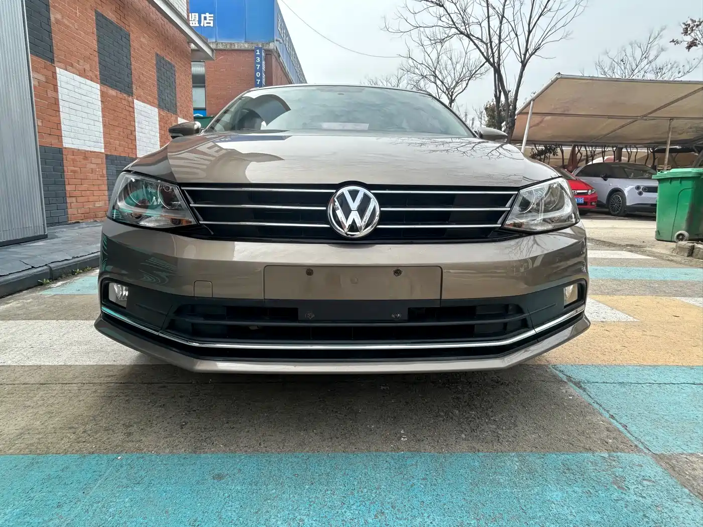 Volkswagen Sagitar 2015 1.6L Automatic Comfort фото 22