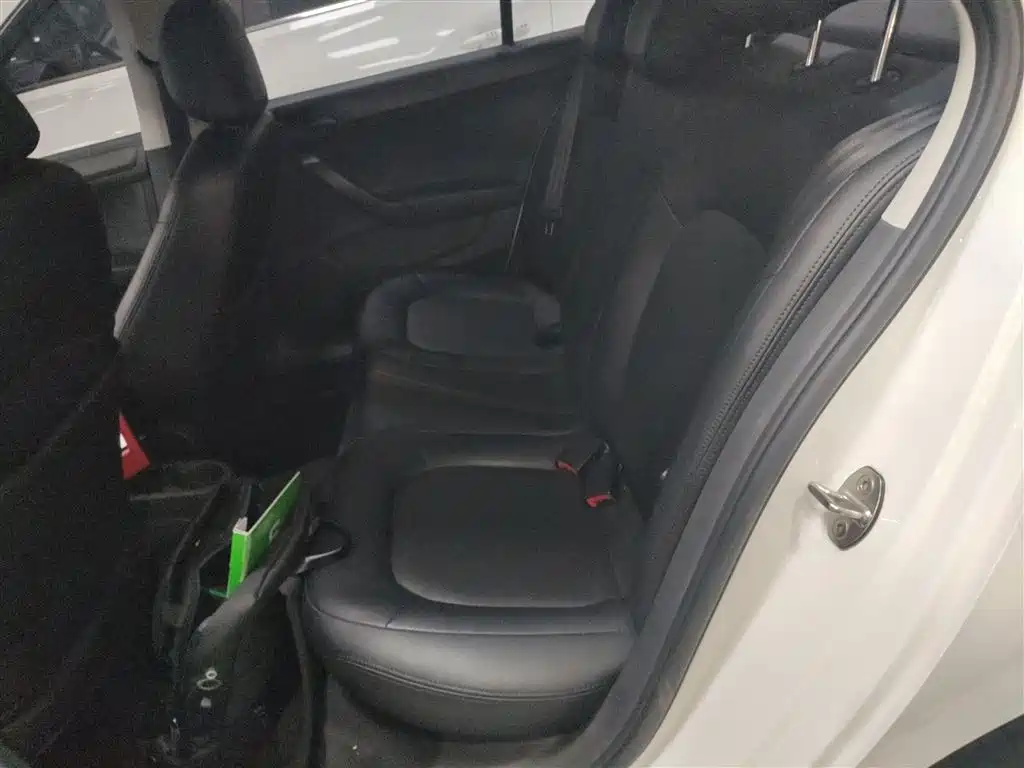 Škoda Rapid 2019 1.5L Automatic Standard Version фото 17