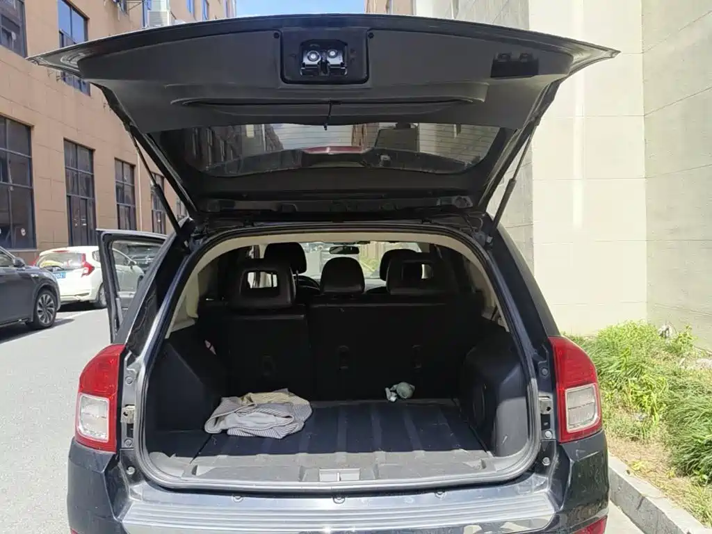 Jeep Compass (Import) 2013 2013 2.0L FWD Luxury