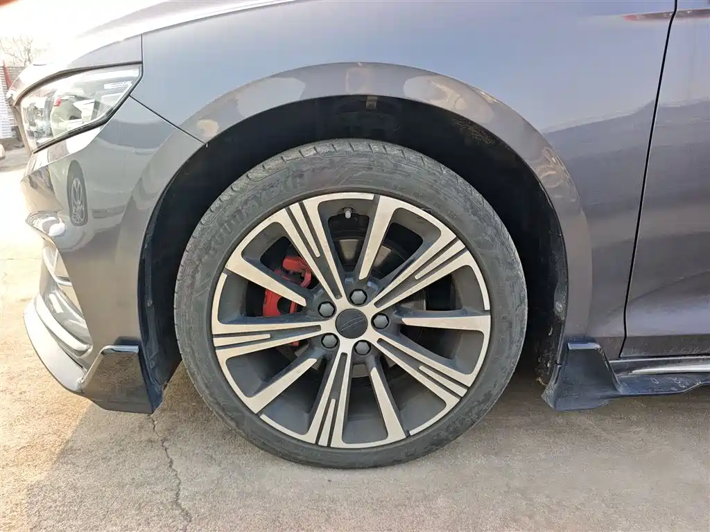 Фото 22 - Geely Preface