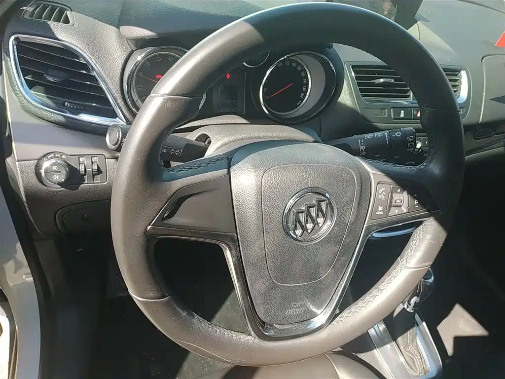 Buick Encore 2015 1.4T Automatic 2WD Urban Leading фото 11