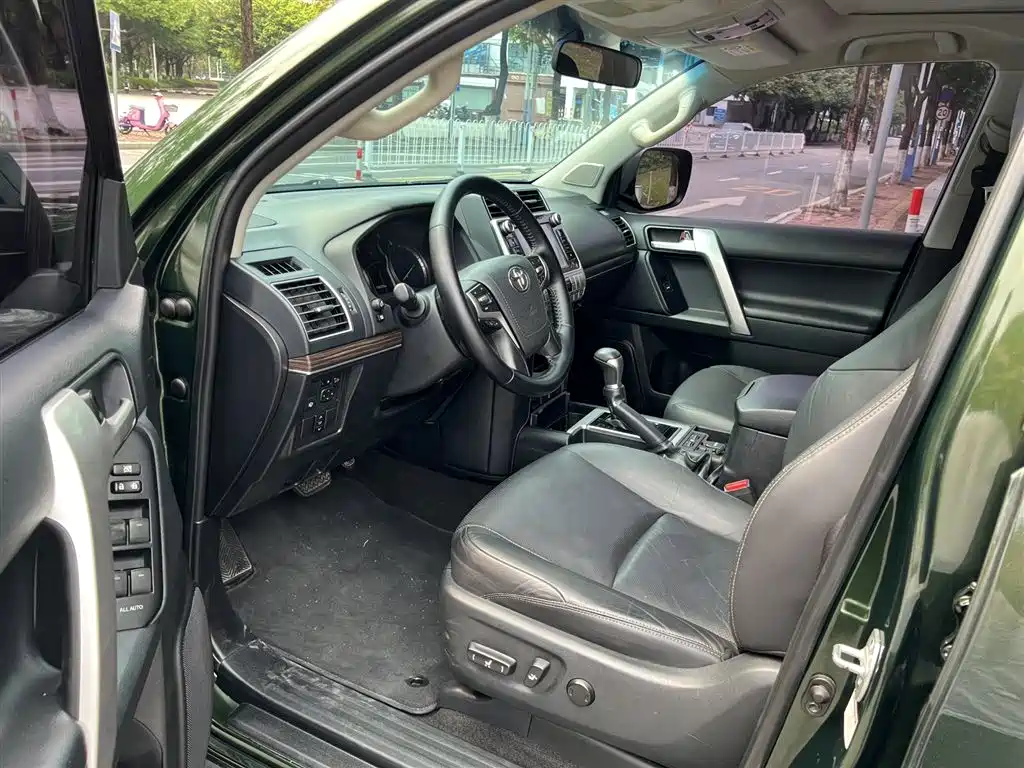Toyota Prado 2018 3.5L Automatic TX-L Rear-mounted Spare Tire фото 7