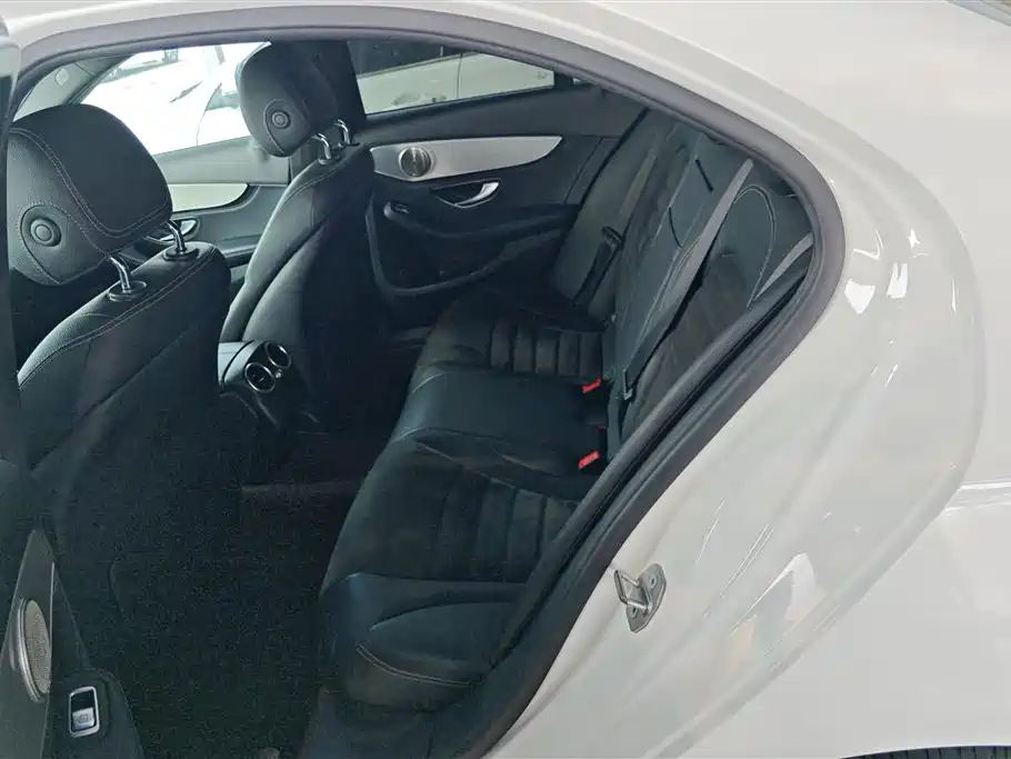 Mercedes-Benz C-Class 2016 C 200 Sport фото 11